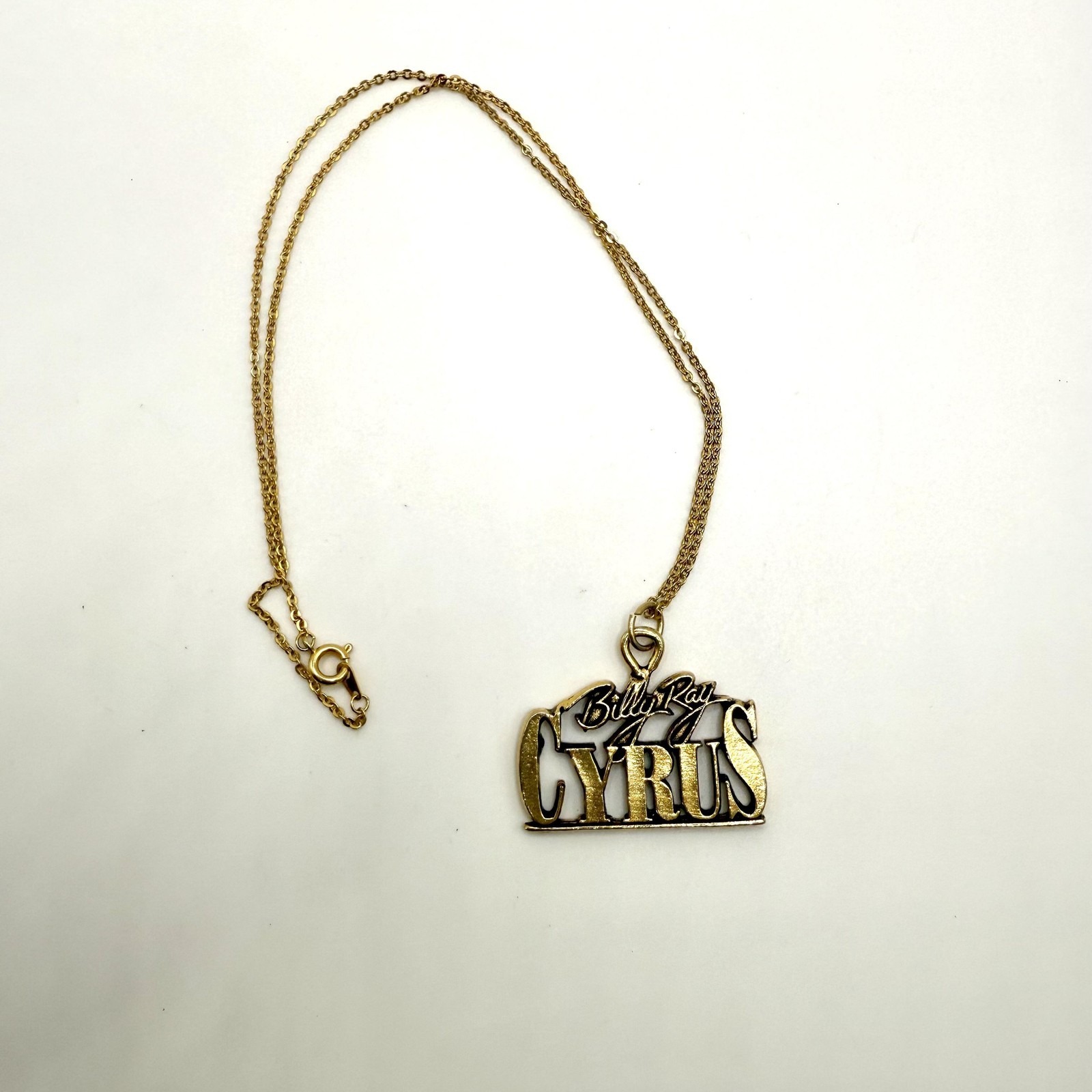 Billy Ray Cyrus Gold Tone Necklace Pendant Chain Country Music Fan Jewelry Gift